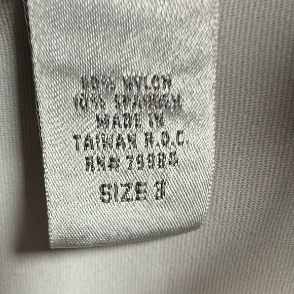 Chico's gray V neck Lace Trim Camisole Y2K romantic size 3 - Picture 6 of 6